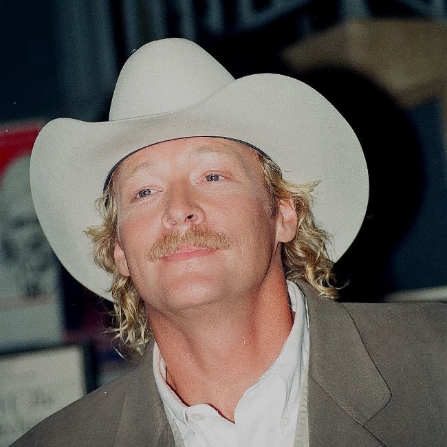 Alan Jackson's photograph uploaded in January 2019