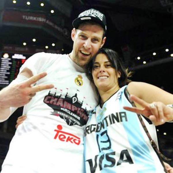 Andres Nocioni and Paula Raquel celebrating Real Madrid&rsquo;s Euroleague title in 2015