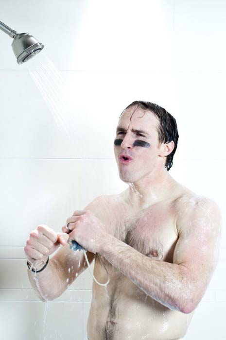 Drew Brees showers in a TV advert for Dove shampoo released in March 2011