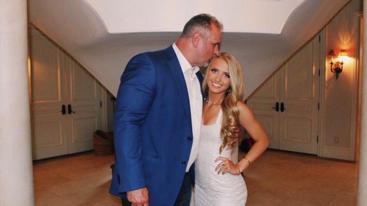 Ravens Star Mark Andrews’ Girlfriend Elena Yates Comes From an Athletic Family and Followed Her Father Craig Yates’ Footsteps in Sports