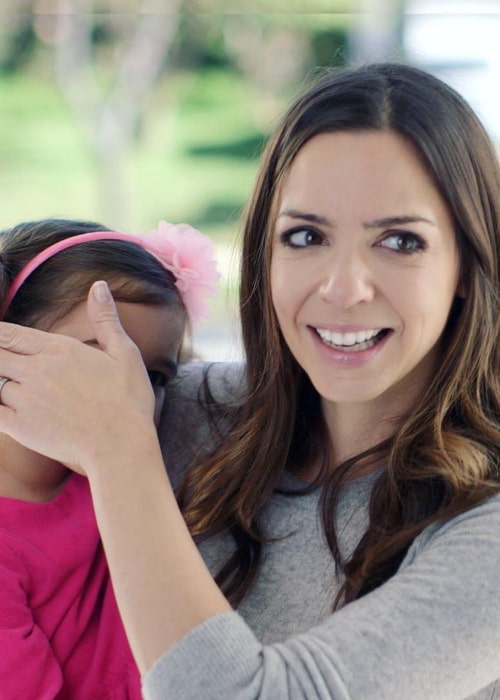 Elle Walker with her daughter Tess, as seen in March 2019