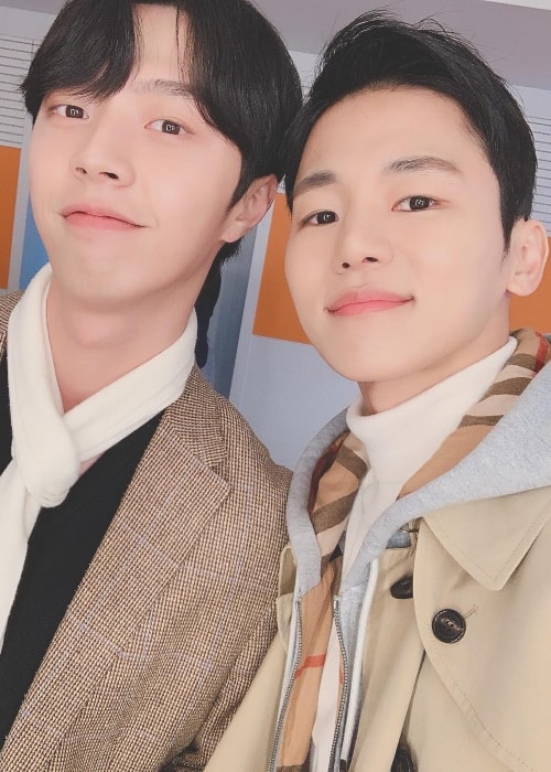 Insoo taking a selfie with JUN.Q in November 2018