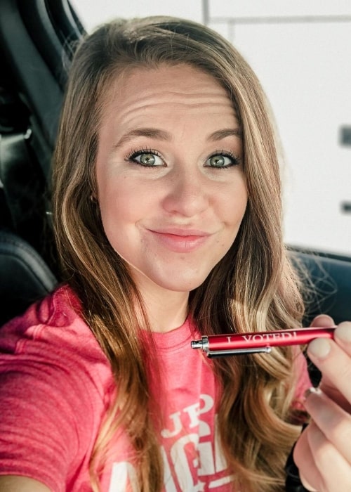 Jana Duggar as seen in a selfie that was taken in November 2020
