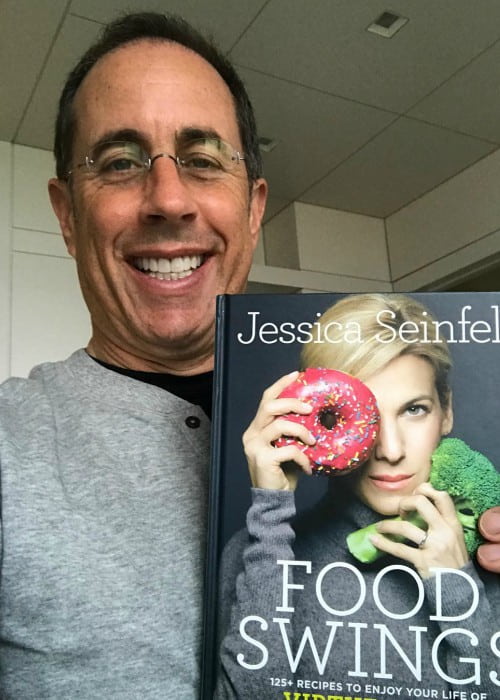 Jerry Seinfeld in a selfie in April 2017
