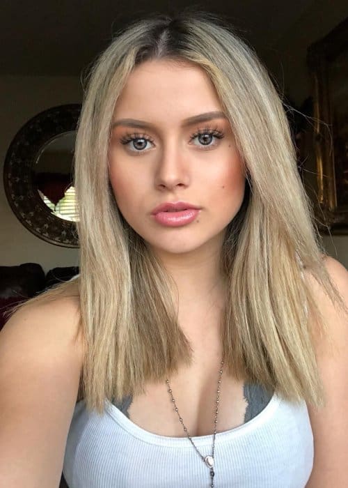 Kaitlyn Rose in a selfie in November 2018