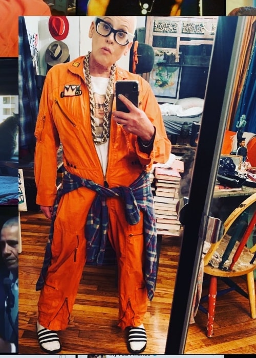Lori Petty as seen while taking a mirror selfie at Venice Beach in Los Angeles, California in October 2019