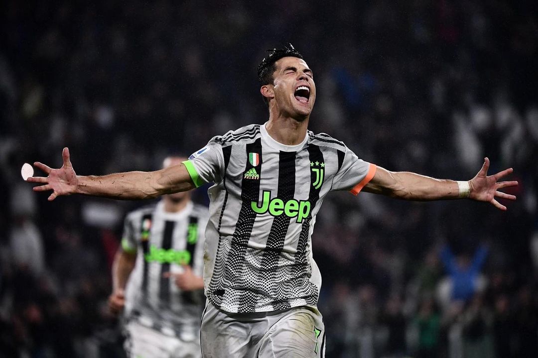 12 Reasons Why Ronaldo is the Best