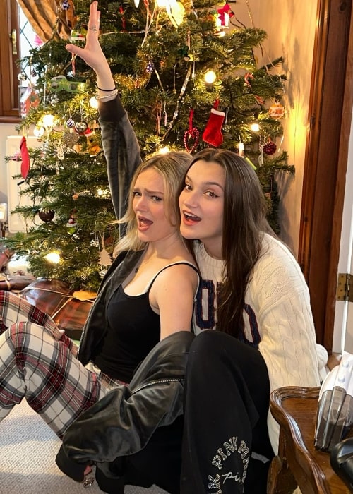 Sapphire as seen in a picture with her friend Skye Upshall taken in December 2023