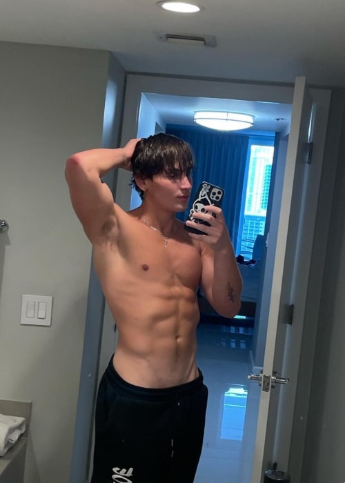 Solomon Berg as seen in a selfie that was taken in June 2023