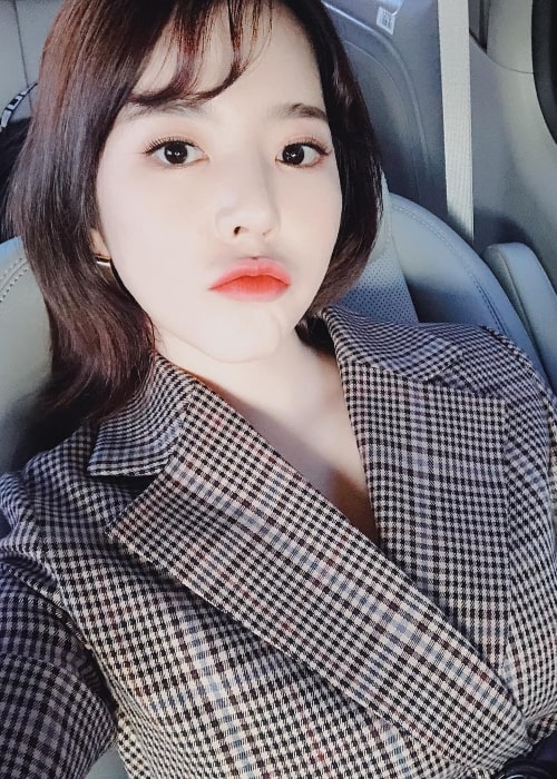 Sunny in a selfie in November 2018