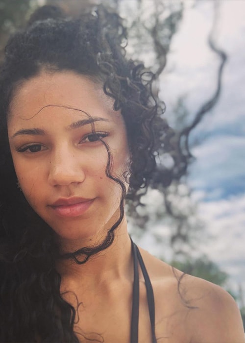 Vick Hope in an Instagram Selfie in January 2019