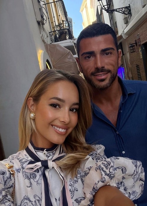 Vikt&oacute;ria Varga as seen in a selfie with her husband Graziano Pell&egrave; that was taken in June 2023